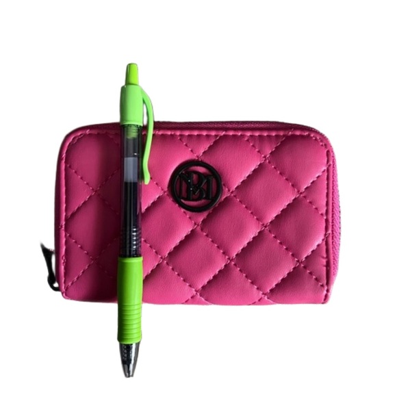 Badgley Mischka zip around wallet - Picture 11 of 11